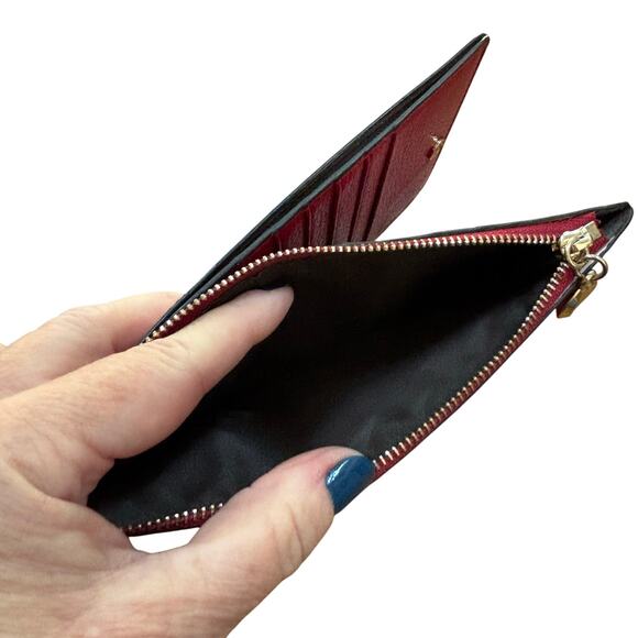 Slim red pebbled leather card wallet snaps closed zipper coin pocket cash slot - Picture 8 of 8